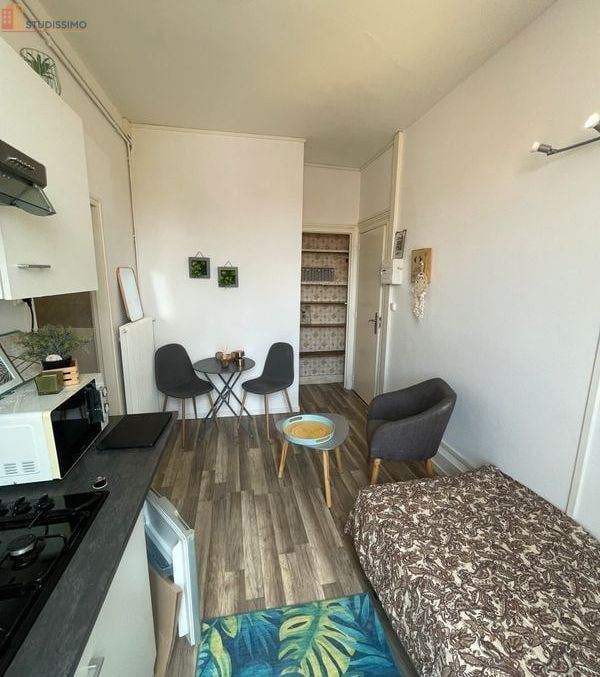 Studio meublé 20m² Vichy centre - Calme, lumineux - Photo 1