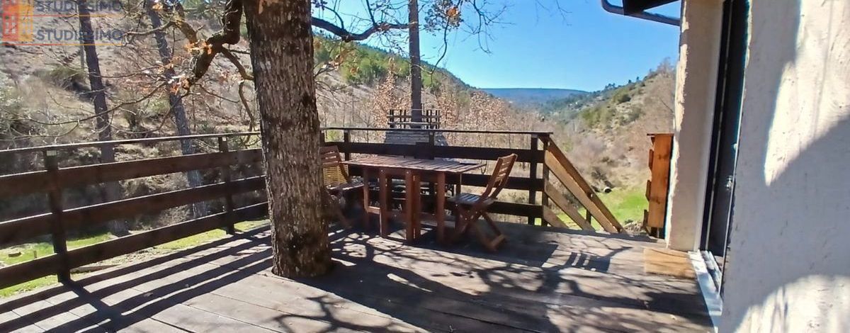 Studio meublé 25m² Esparron-de-Verdon - Terrasse 16m² - Photo 1