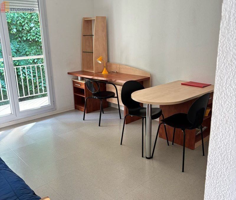 Studio meublé 21m² Digne-les-Bains - Balcon, parking - Photo 2