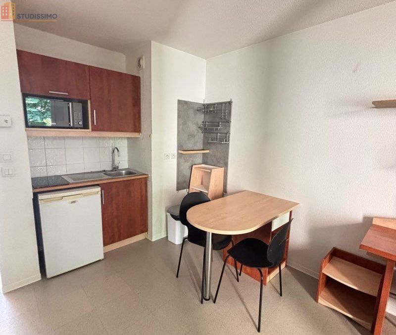 Studio meublé 21m² Digne-les-Bains - Lumineux, balcon - Photo 2