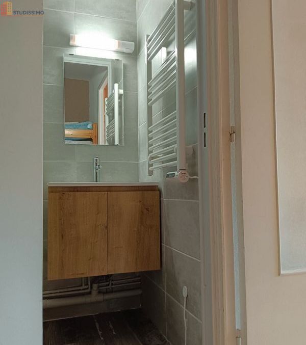 Studio meublé 17m² Enchastrayes - Meublé, DPE D - Photo 1