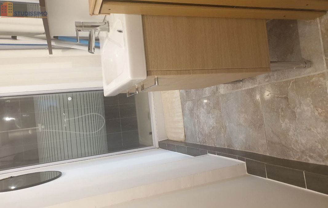 Studio meublé 20m² Manosque - Meublé, place de parking - Photo 1