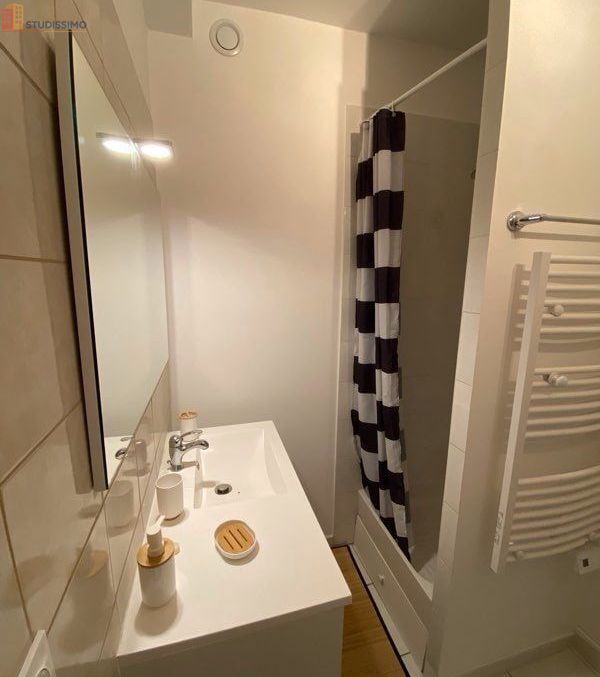 Studio 27m² Digne-les-Bains - Meublé, étage 2/3 - Photo 2