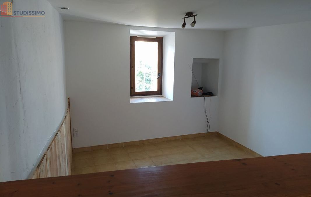 Studio 20m² Oraison - Cœur de ville - Photo 1