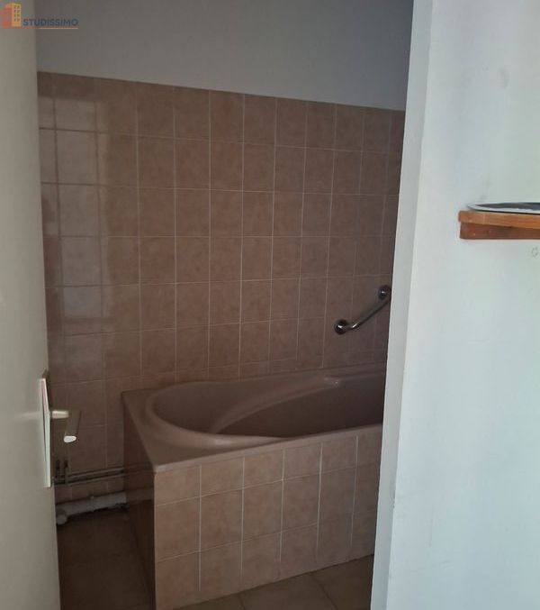 Studio 34m² Digne-les-Bains - Étage élevé, lumineux - Photo 2