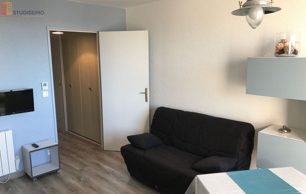 Studio 30m² Gréoux-les-Bains - Face au château, meublé - Photo 2