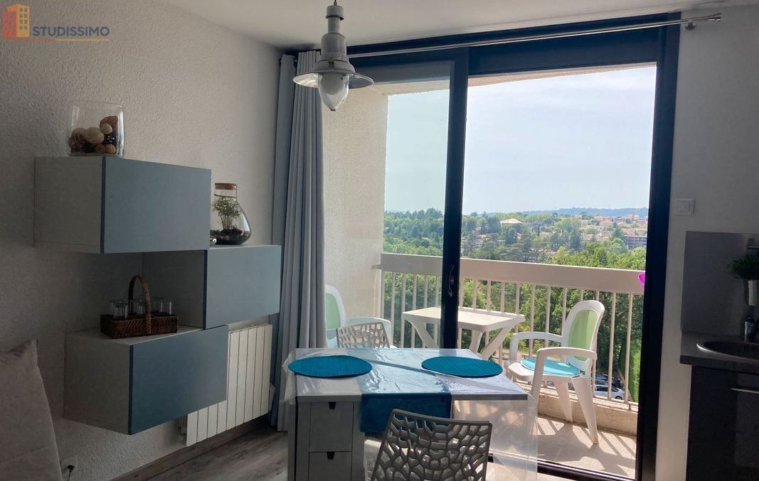 Studio à Gréoux-les-Bains