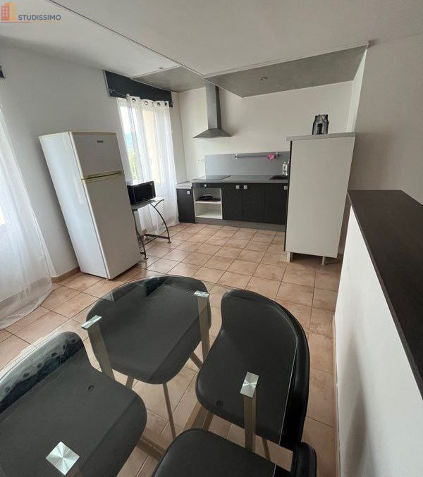 Studio 28m² Mézel 04270 - Meublé, 2e étage - Photo 1