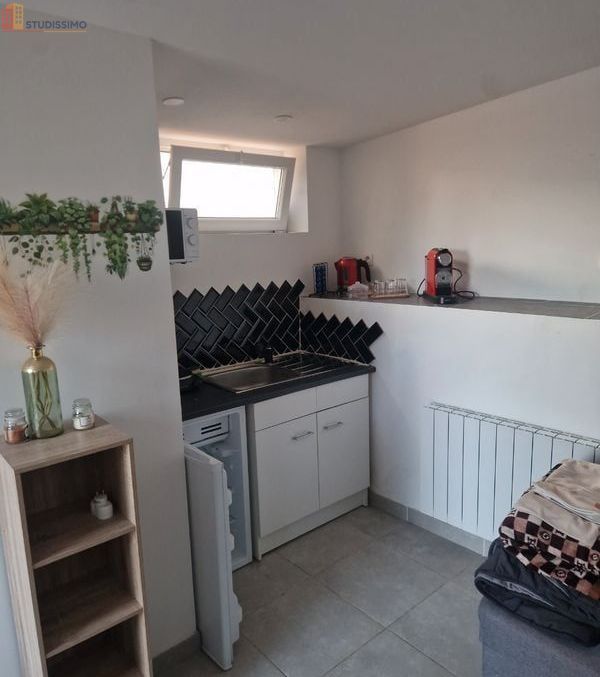 Studio meublé 25m² Forcalquier 04300 - Meublé, DPE A - Photo 2