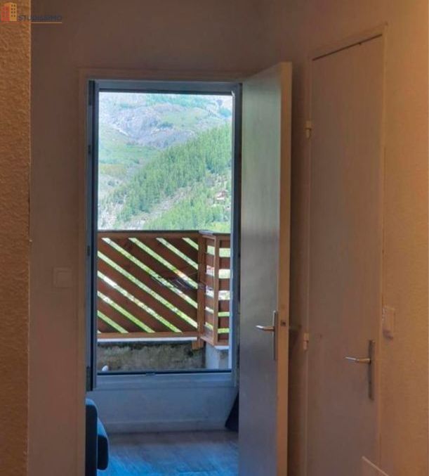 Studio meublé 20m² Allos 04260 - Terrasse, pied des pistes - Photo 3