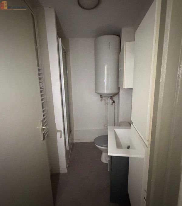 Studio meublé 20m² Gap centre - Meublé, dernier étage - Photo 2
