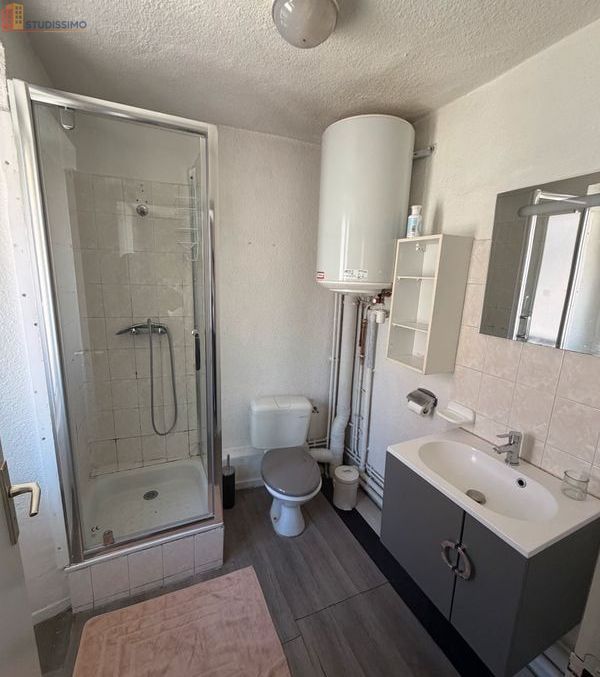 Studio meublé 32m² Gap centre - Lumineux, 3e étage - Photo 2