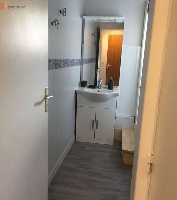 Studio meublé 32m² Briançon - Lumineux, vue centre et montagne - Photo 2