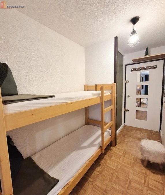 Studio meublé 23m² Vars 05560 - Balcon, parking - Photo 2