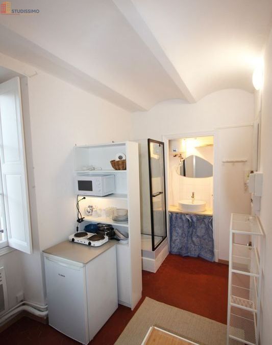 Studio meublé 9m² Nice centre - Proche gare - Photo 2