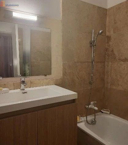 Studio meublé 15m² Nice 06200 - Lumineux, 6e étage - Photo 3