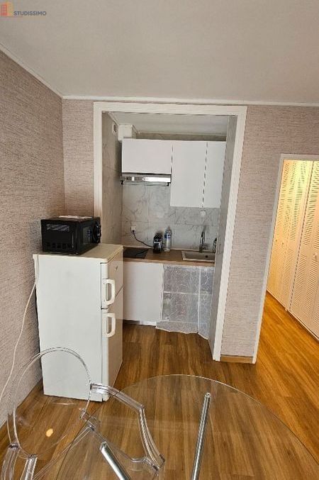 Studio meublé 25m² Nice 06100 - Meublé, 2e étage - Photo 2