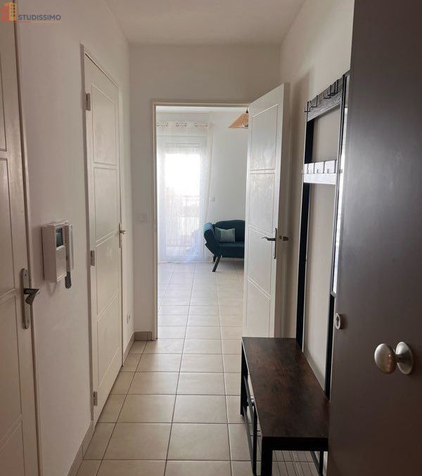Studio meublé 34m² Nice Madeleine - Grand, parking sous-sol - Photo 2