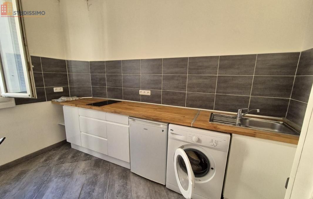 Studio meublé 22m² Nice 06300 - Meublé, 2e étage - Photo 2