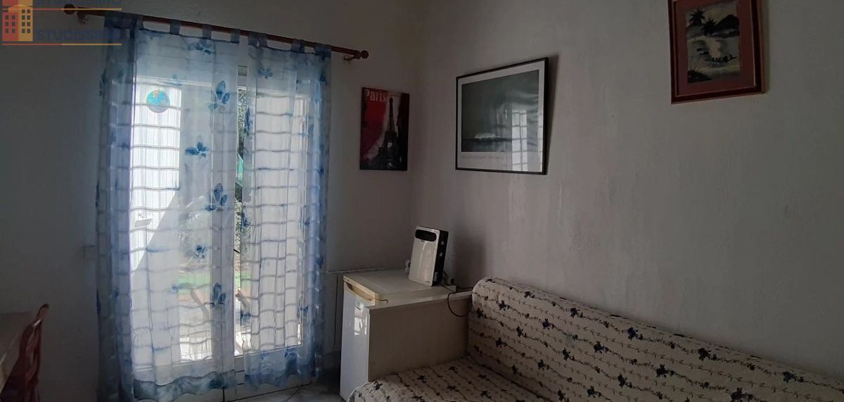 Studio meublé 18m² Saint-Laurent-du-Var - Meublé, proche commerces - Photo 2