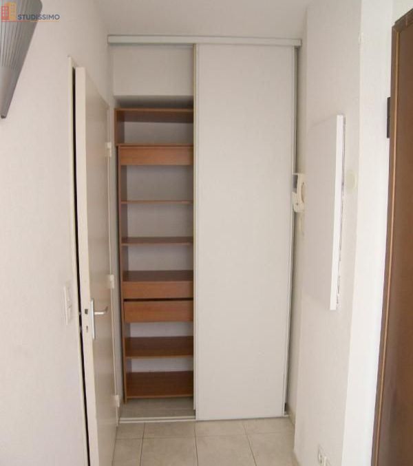 Studio meublé 20m² Nice 06200 - Lumineux, dernier étage - Photo 16