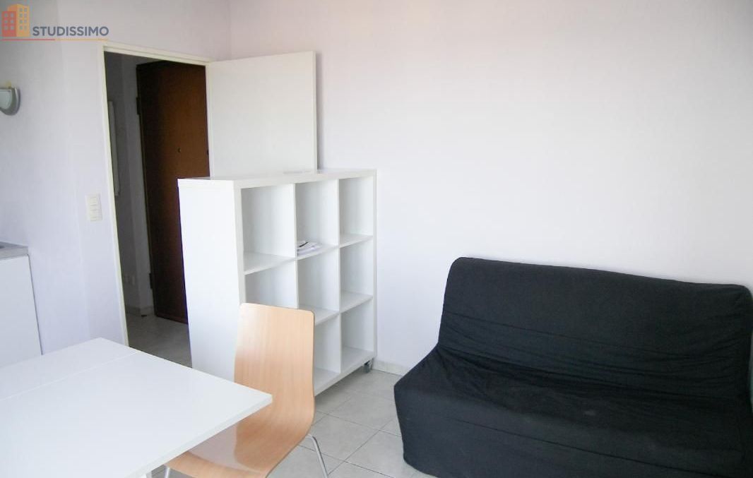Studio meublé 20m² Nice 06200 - Lumineux, dernier étage - Photo 12
