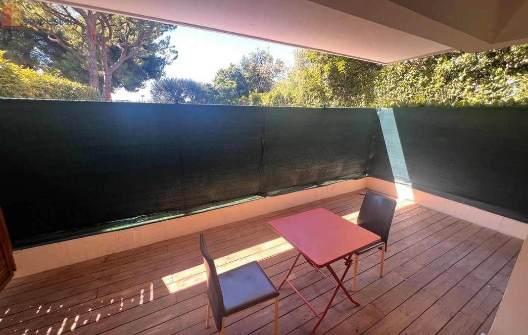 Studio à Saint-Laurent-du-Var