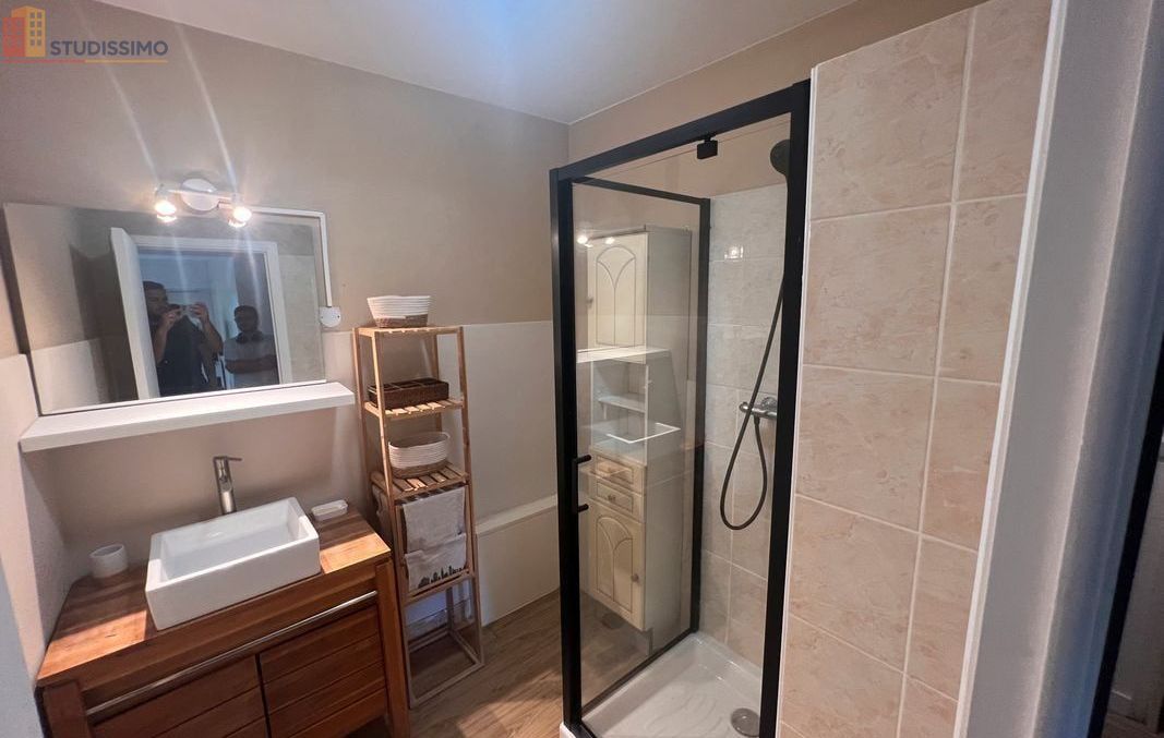 Studio 31m² Saint-Laurent-du-Var - Meublé, parking - Photo 2