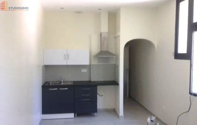 Studio 25m² Vence - 1 pièce, DPE D - Photo 2
