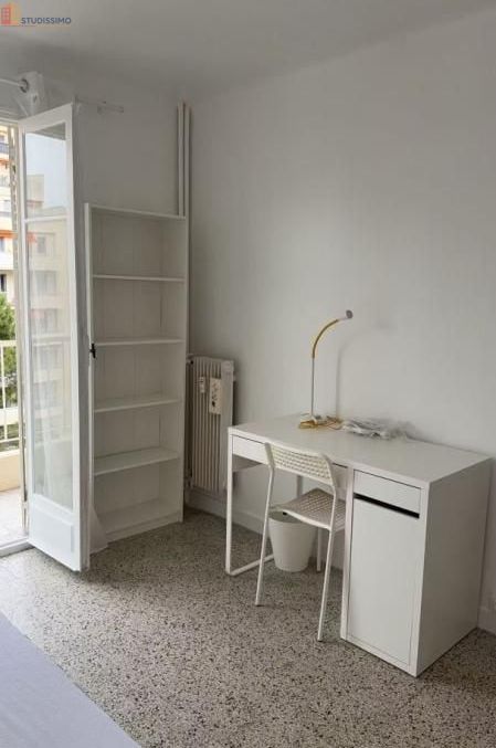 Studio meublé 13m² Nice centre - Lumineux, 4e étage - Photo 2