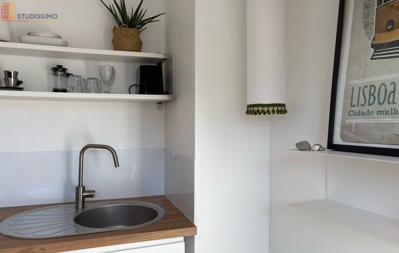 Studio meublé 21m² Nice 06000 - Proche quartier des Fleurs, lumineux - Photo 7