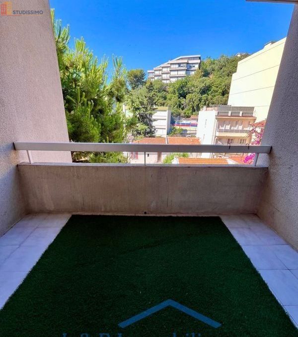 Studio meublé 27m² Nice 06200 - Meublé, DPE D - Photo 2