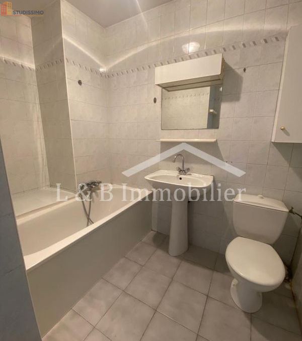 Studio meublé 27m² Nice 06200 - Meublé, DPE D - Photo 3