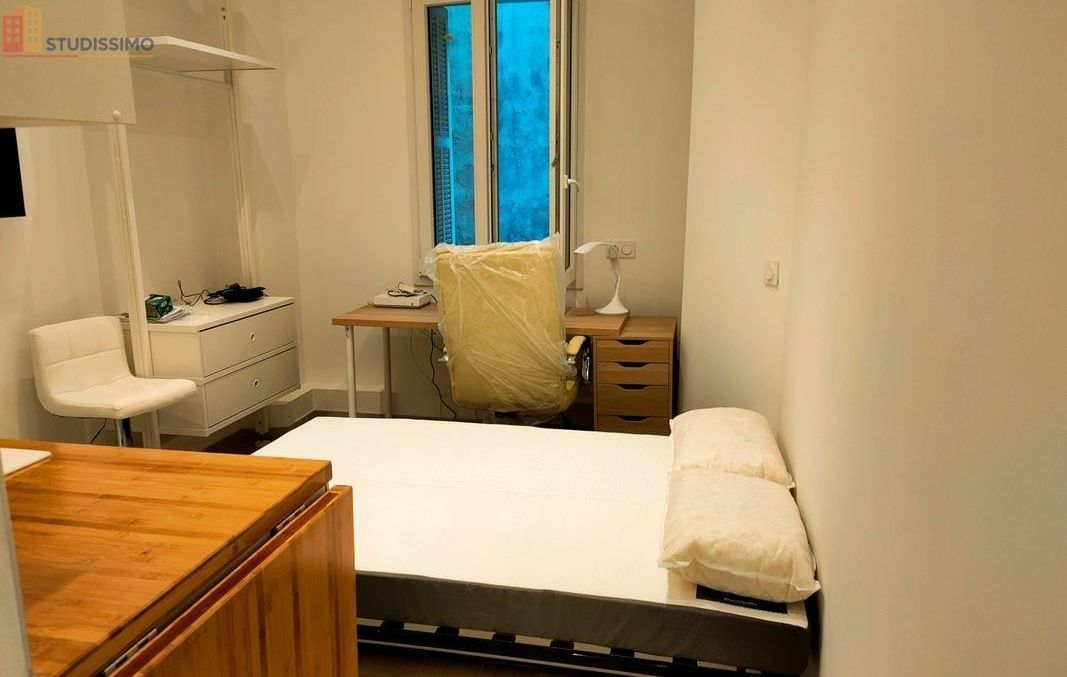 Studio meublé 14m² Nice Cimiez - Pour étudiante - Photo 1