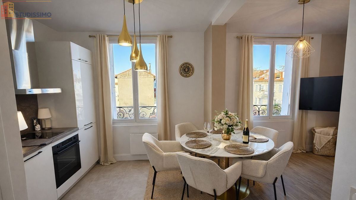 Studio meublé 30m² Cannes Montfleury - Grand, lumineux - Photo 1
