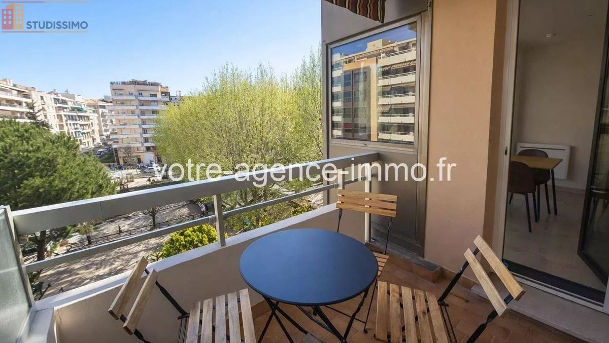 Studio 32m² Nice 06100 - Photo 2