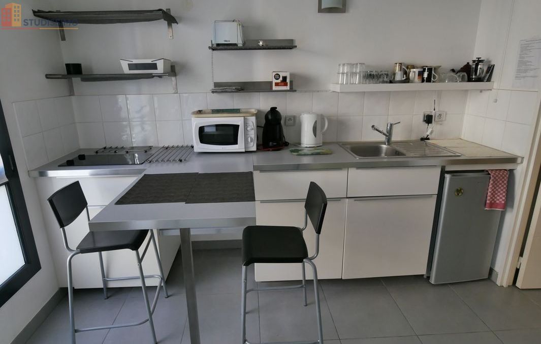 Studio 25m² Nice centre - Lumineux, proche commodités - Photo 1