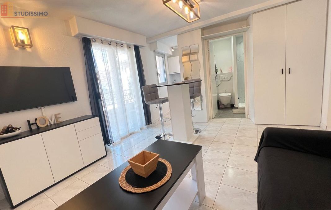 Studio meublé 20m² Villeneuve-Loubet - Tout compris, 2e étage - Photo 1