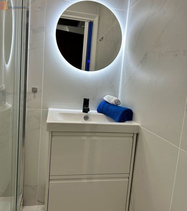 Studio meublé 15m² Cannes 06150 - Lumineux, bord de mer - Photo 2