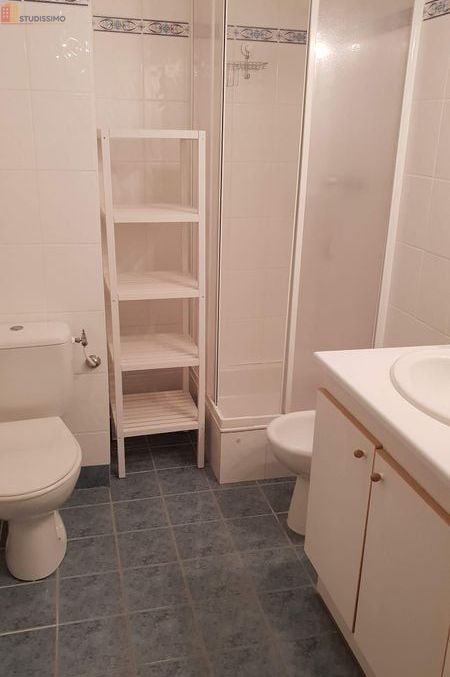 Studio meublé 30m² Nice centre - 7e étage, lumineux - Photo 2