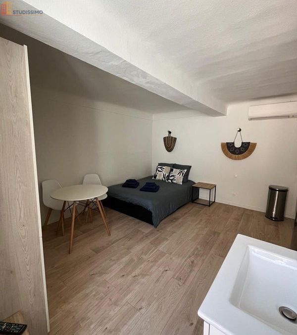 Studio à Vallauris