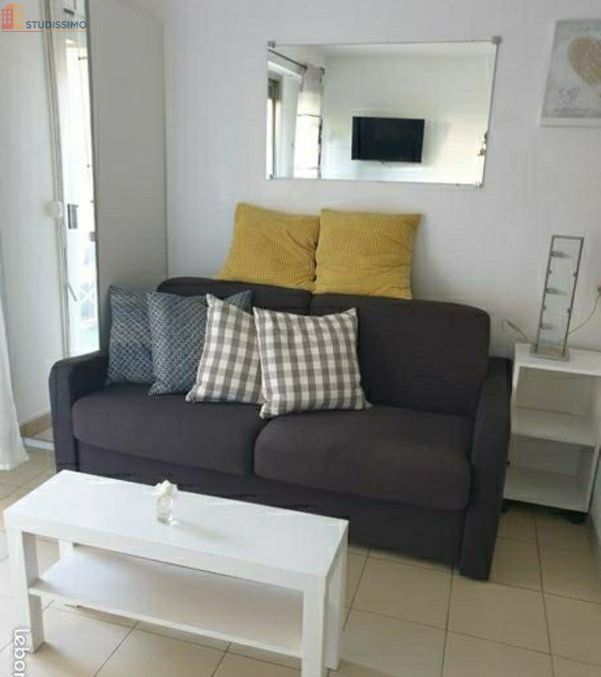 Studio meublé 20m² Villeneuve-Loubet - Mer proche, gare/ bus - Photo 2