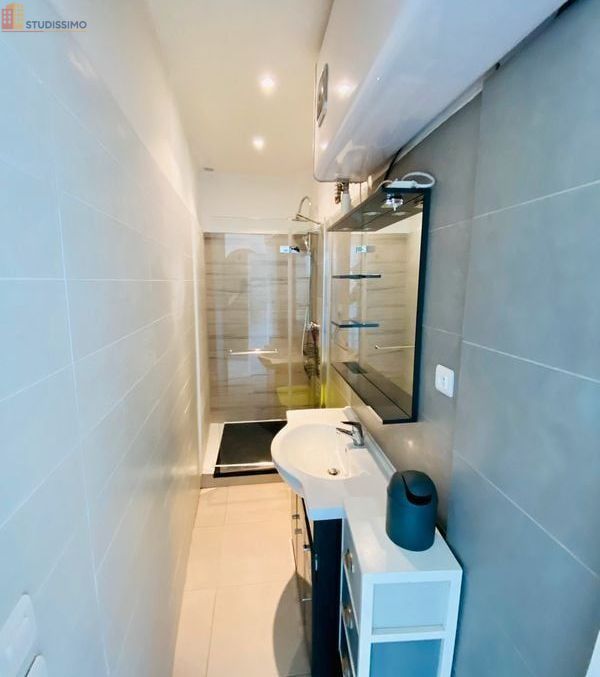 Studio meublé 24m² Nice 06100 - Étage élevé, lumineux - Photo 5