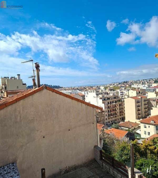 Studio meublé 18m² Nice 06300 - Meublé, central - Photo 1