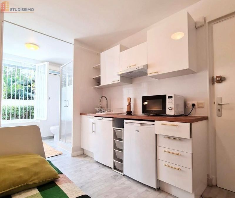 Studio meublé 14m² Nice Cimiez - Meublé, lumineux - Photo 2