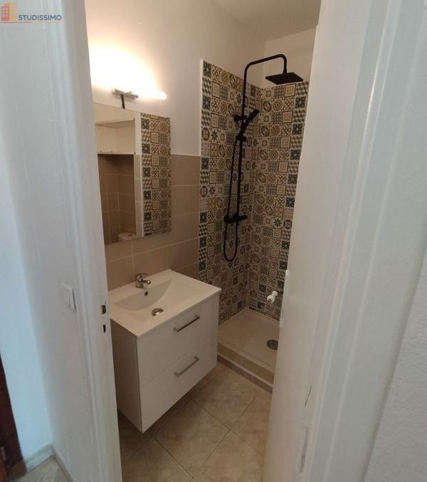 Studio meublé 21m² Antibes 06600 - Étudiant, lumineux - Photo 2