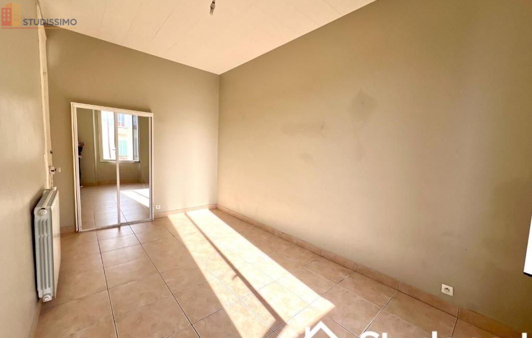 Studio meublé 10m² Nice 06000 - Lumineux, DPE A - Photo 2