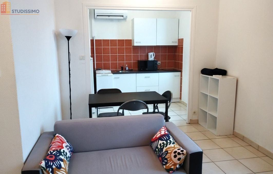 Studio meublé 28m² Le Teil - 2e étage, sans frais agence - Photo 2