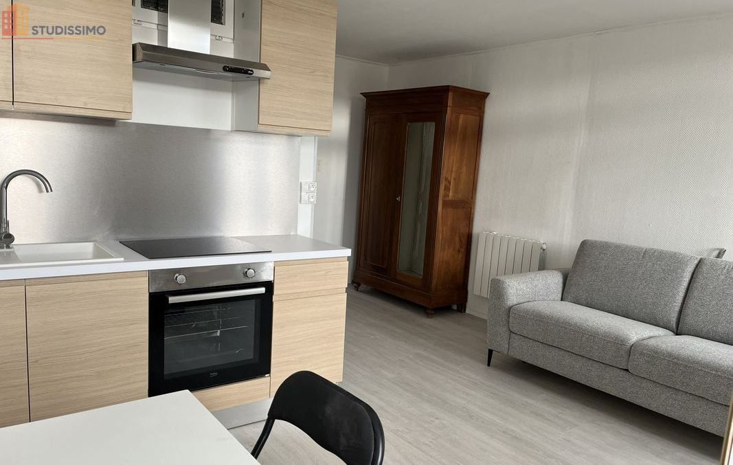 Studio 25m² Saint-Agrève 07320 - Meublé, dernier étage - Photo 7