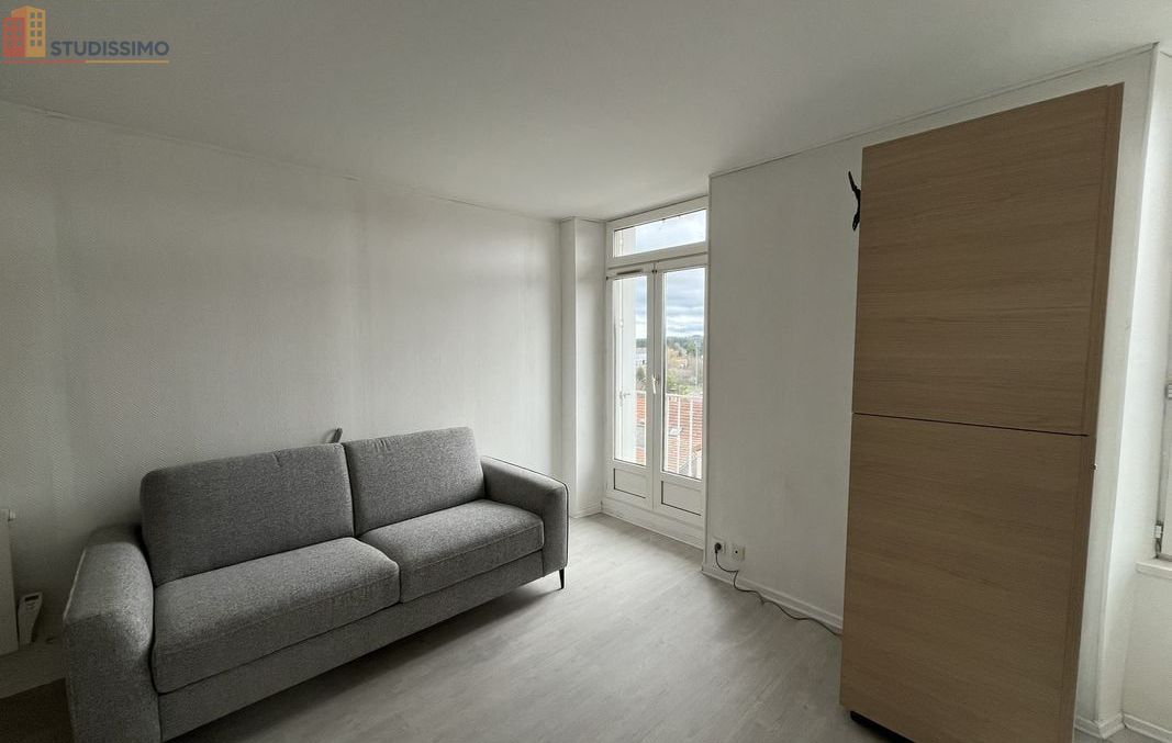 Studio 25m² Saint-Agrève 07320 - Meublé, dernier étage - Photo 4